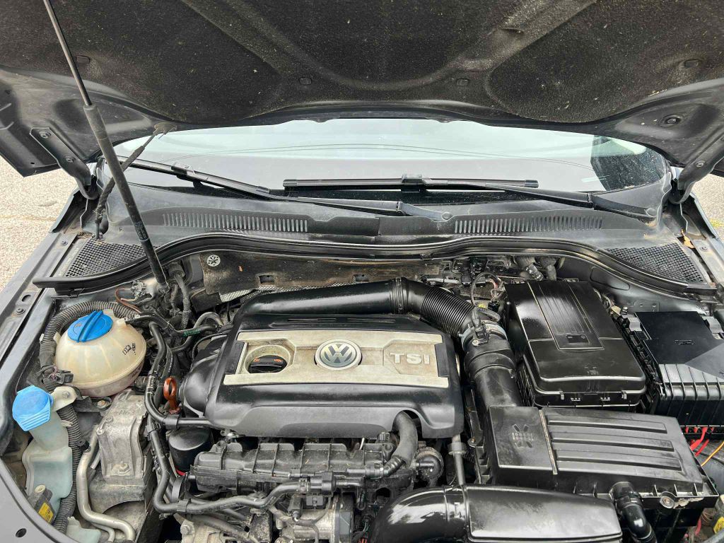 2013 Volkswagen CC Image 16