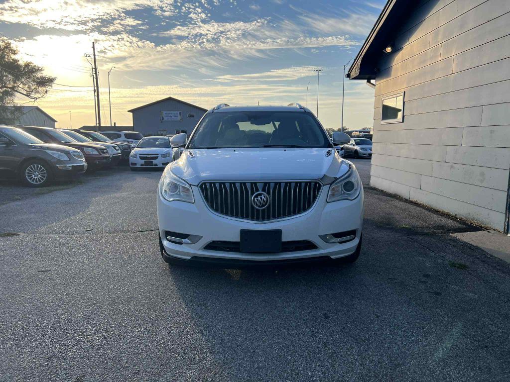 2017 Buick Enclave Image 2