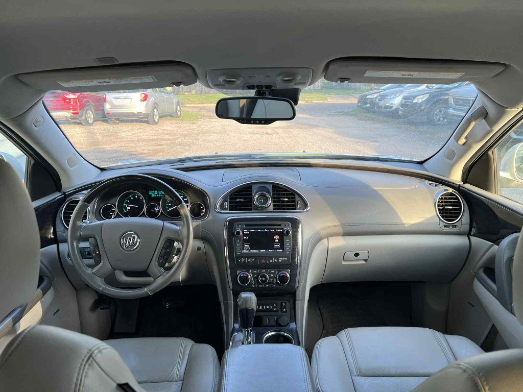 2017 Buick Enclave Image 13