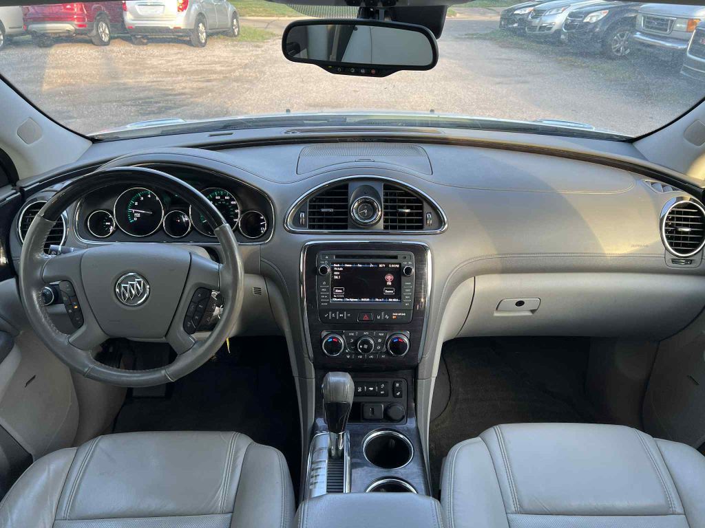 2017 Buick Enclave Image 14