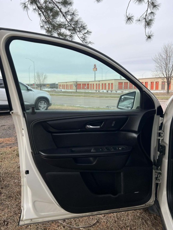 2014 Chevrolet Traverse Image 9