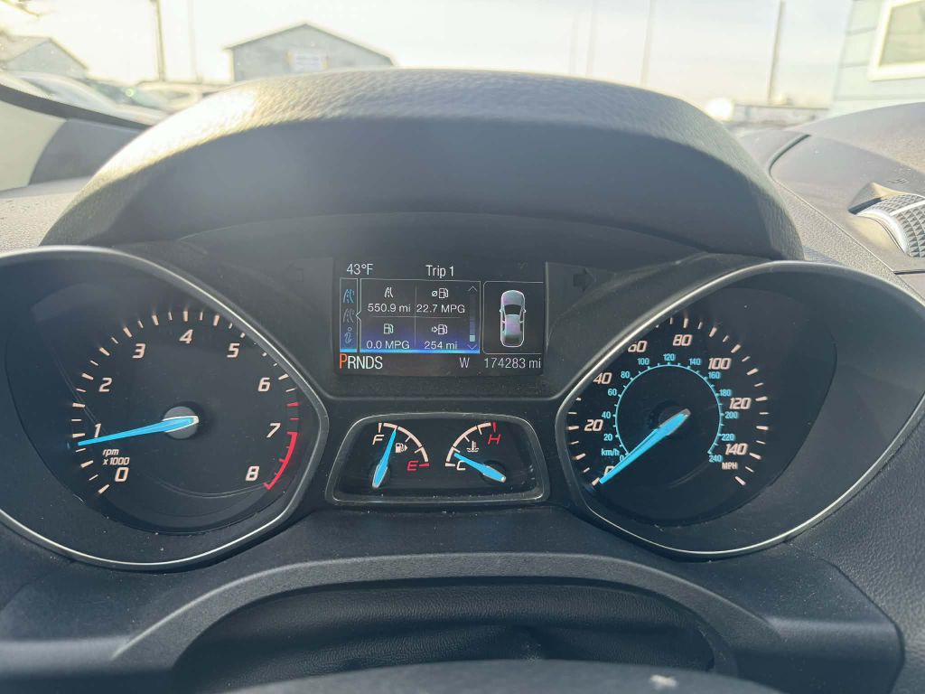 2016 Ford Escape Image 16