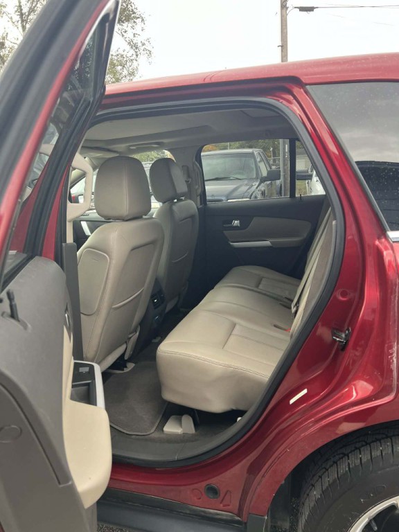 2013 Ford Edge Image 11