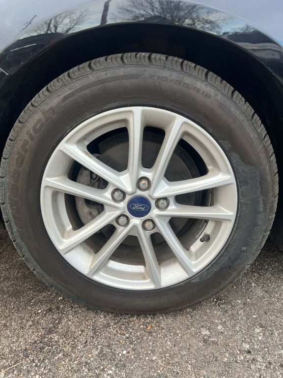 2018 Ford Focus Image 6