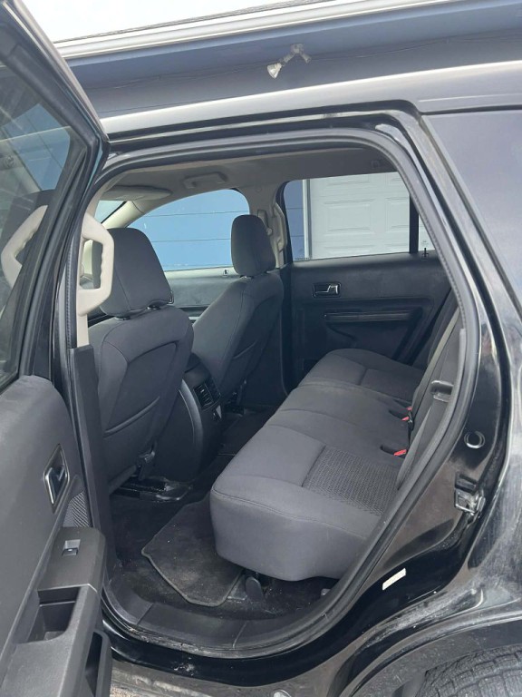 2010 Ford Edge Image 10