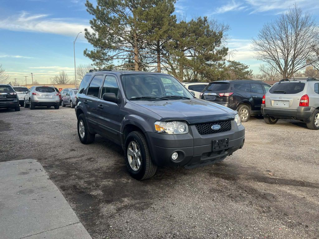 2007 Ford Escape Image 3