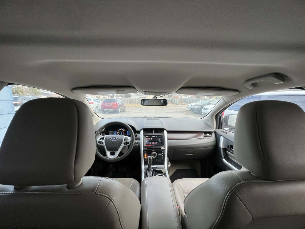 2011 Ford Edge Image 11