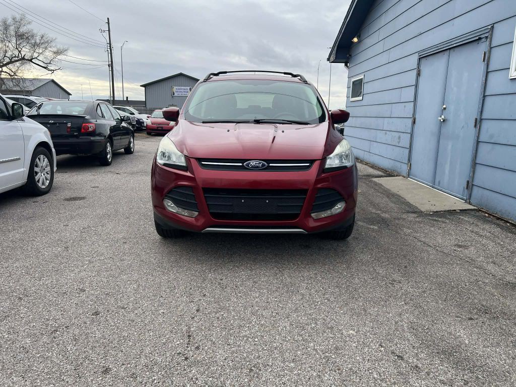 2013 Ford Escape Image 2