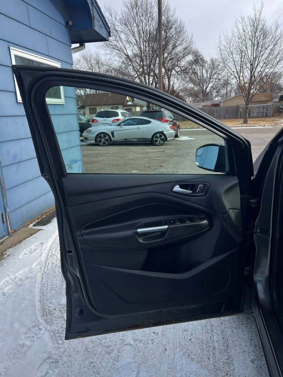 2015 Ford Escape Image 8