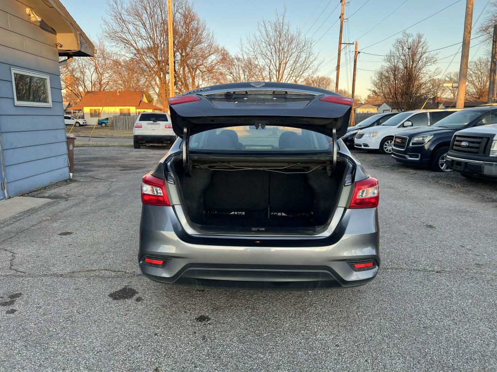 2019 Nissan Sentra Image 5