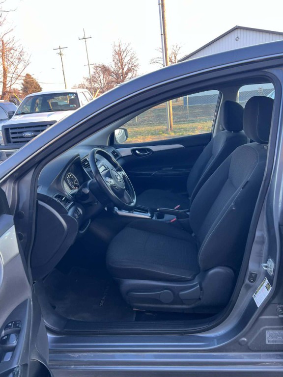 2019 Nissan Sentra Image 9