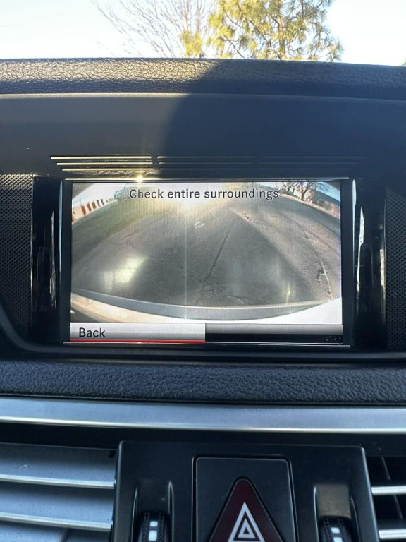 2013 Mercedes-Benz E-Class Image 13