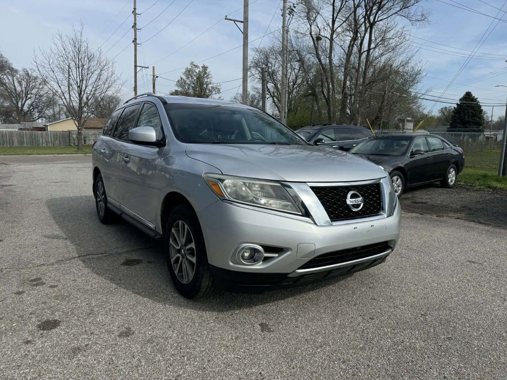 2013 Nissan Pathfinder Image 3