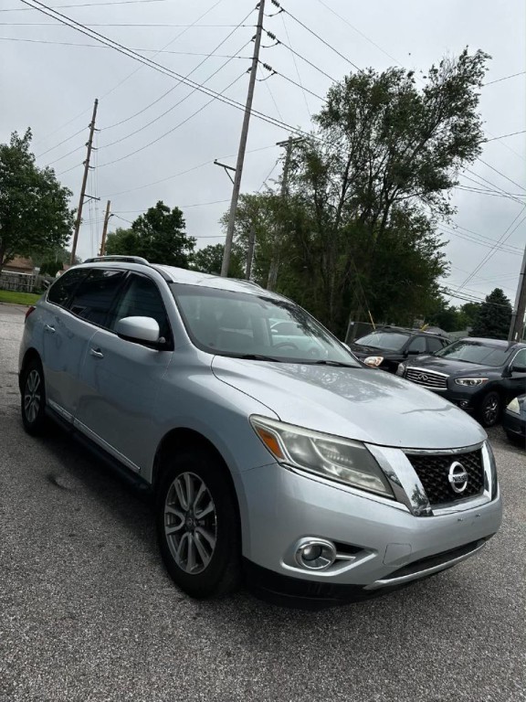 2013 Nissan Pathfinder Image 3