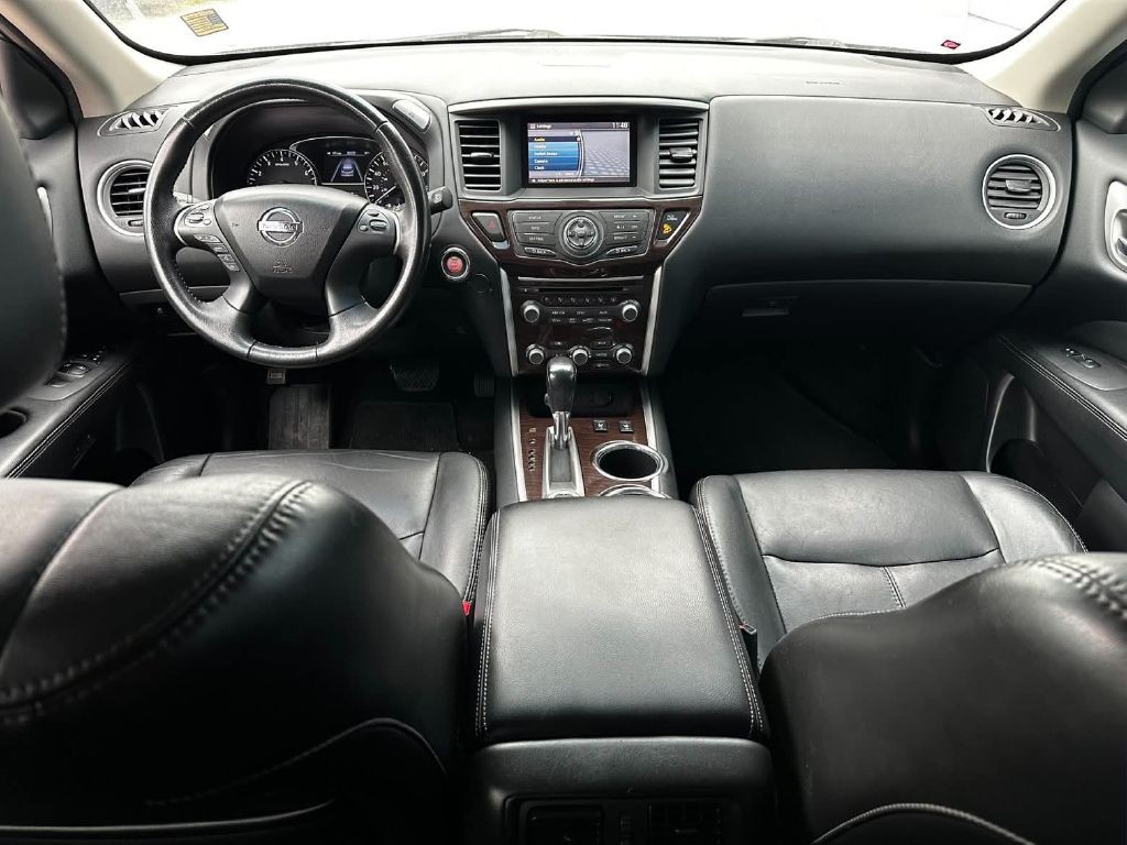 2013 Nissan Pathfinder Image 8