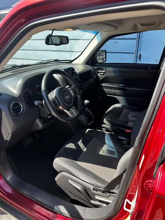 2012 Jeep Patriot Image 7