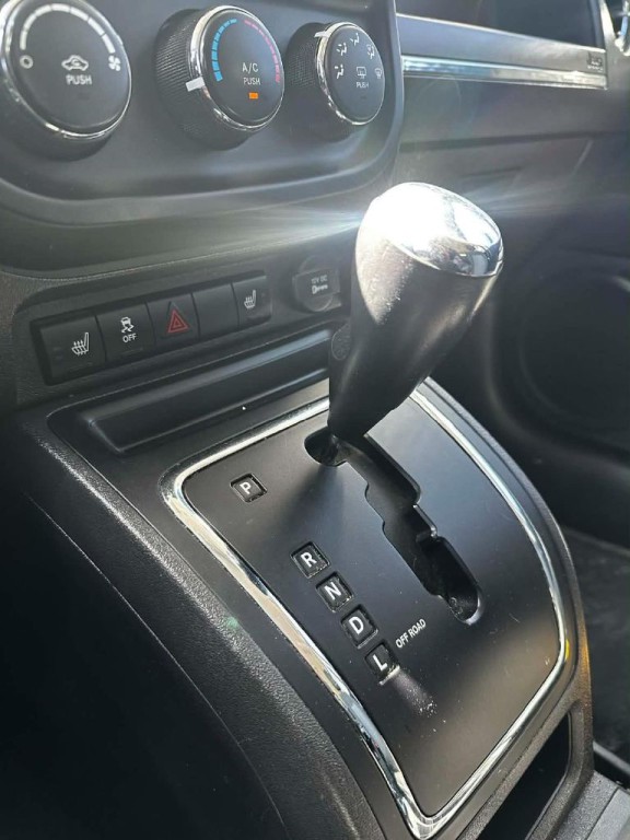 2012 Jeep Patriot Image 11