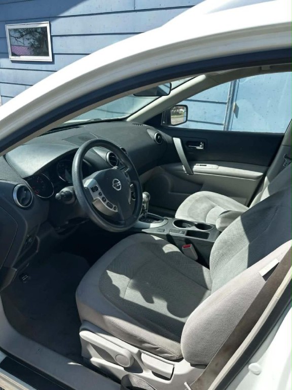 2014 Nissan Rogue Image 5