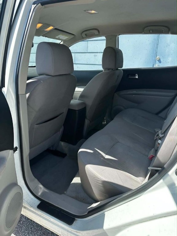 2014 Nissan Rogue Image 6