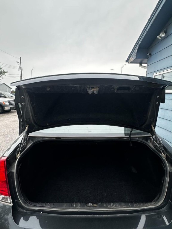 2013 Chevrolet Impala Image 6