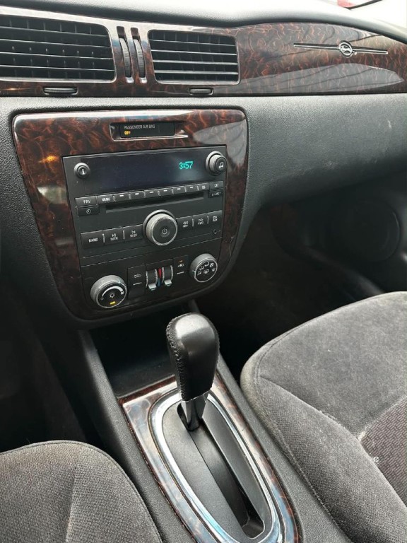 2013 Chevrolet Impala Image 10
