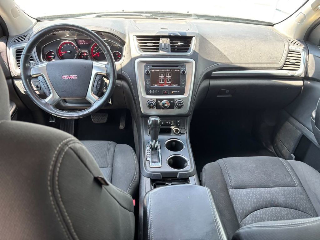 2013 GMC Acadia Image 9