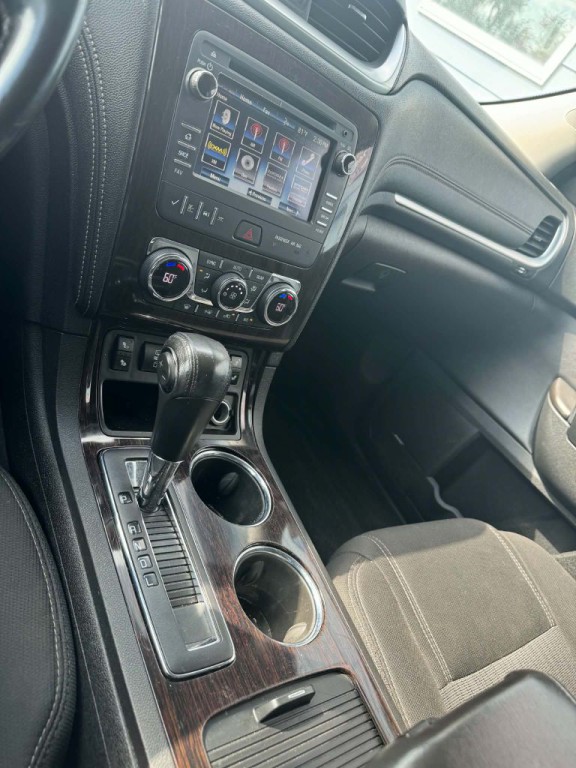 2017 Chevrolet Traverse Image 15