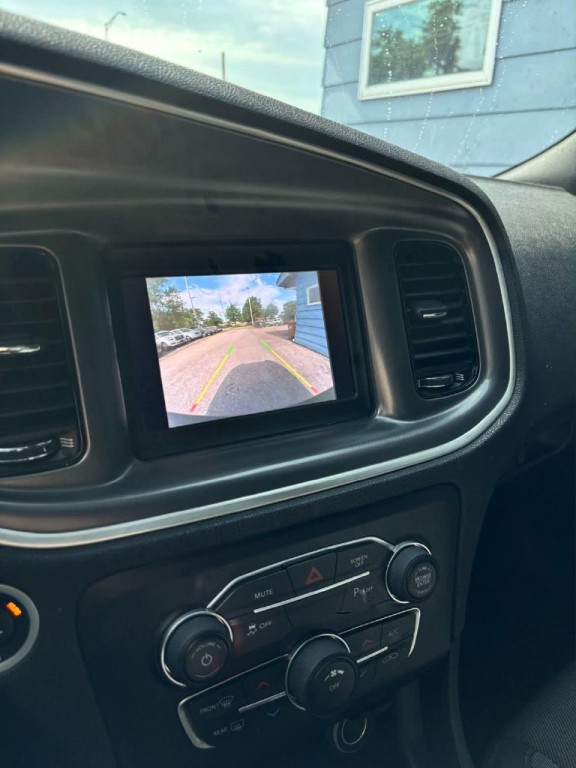 2021 Dodge Charger Image 10