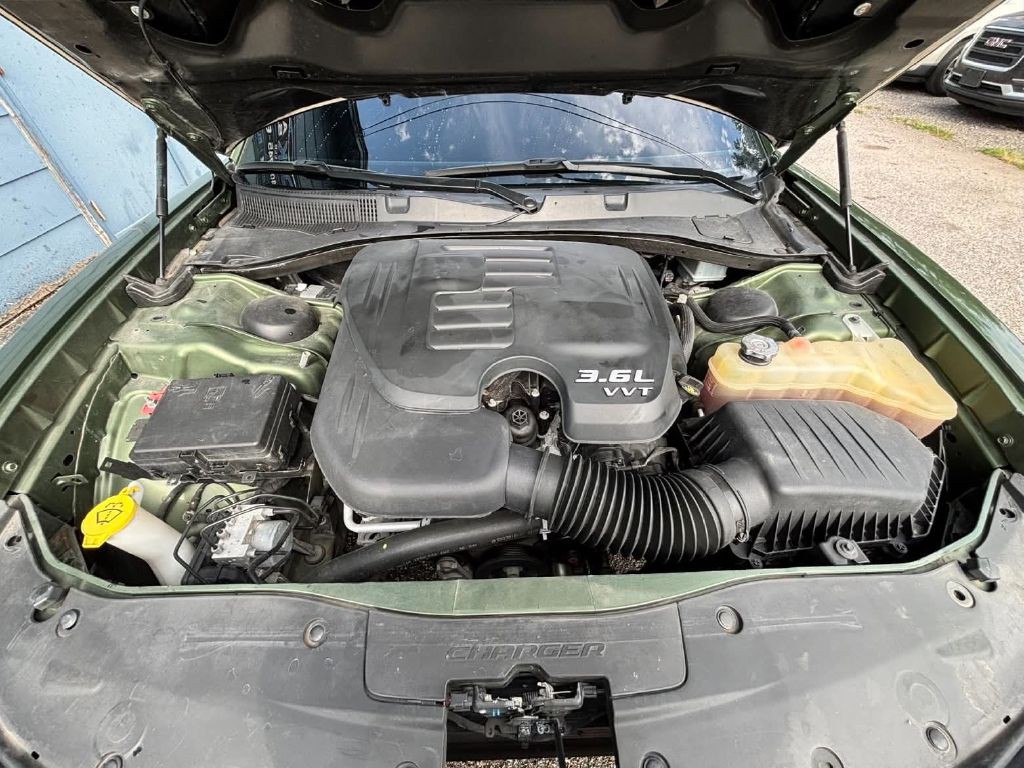 2021 Dodge Charger Image 13