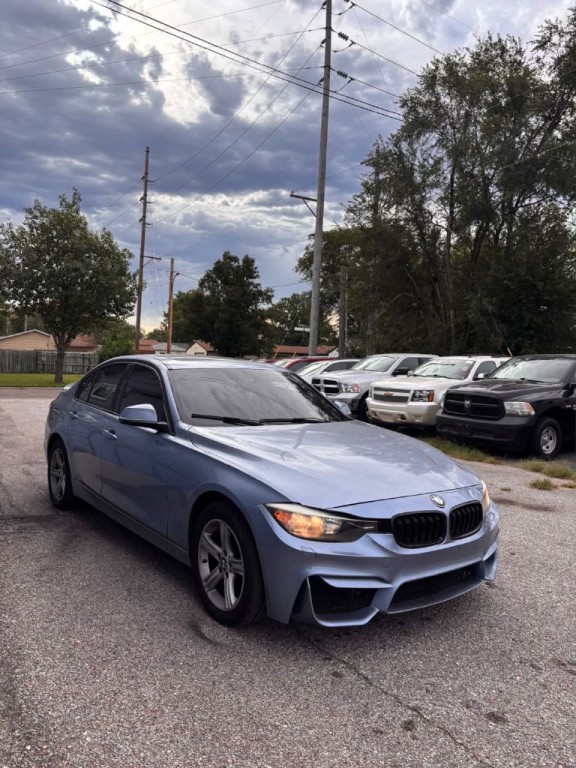 2015 BMW 3 Series Image 3