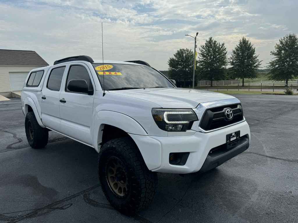2015 Toyota Tacoma Image 6