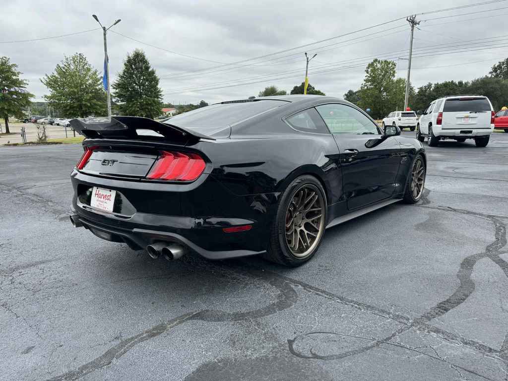 2020 Ford Mustang Image 9