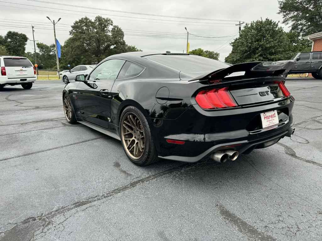 2020 Ford Mustang Image 13