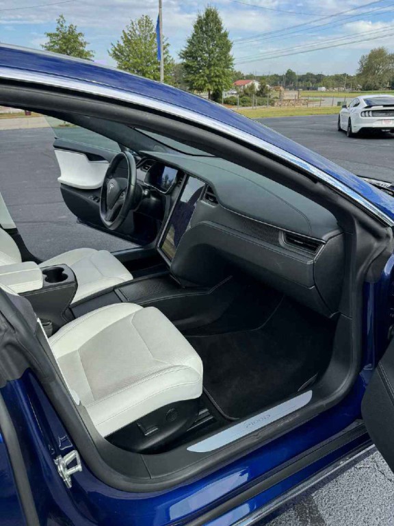 2019 Tesla Model S Image 4
