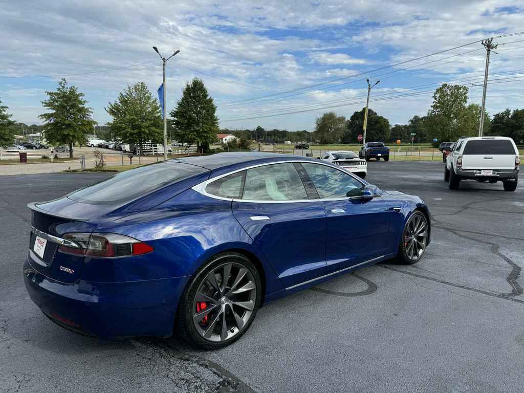 2019 Tesla Model S Image 11