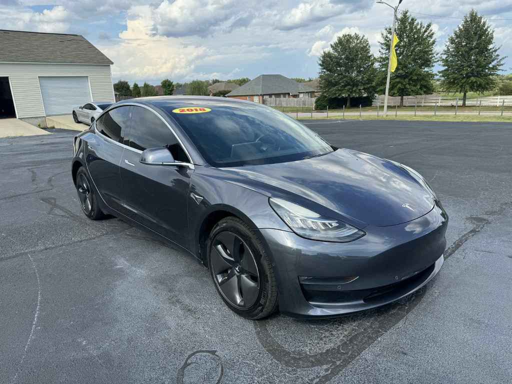 2018 Tesla Model 3 Image 7