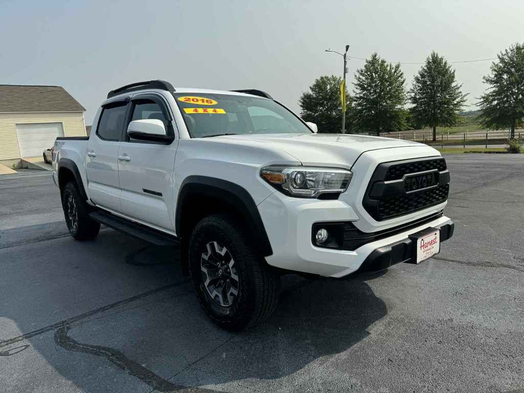 2016 Toyota Tacoma Image 7