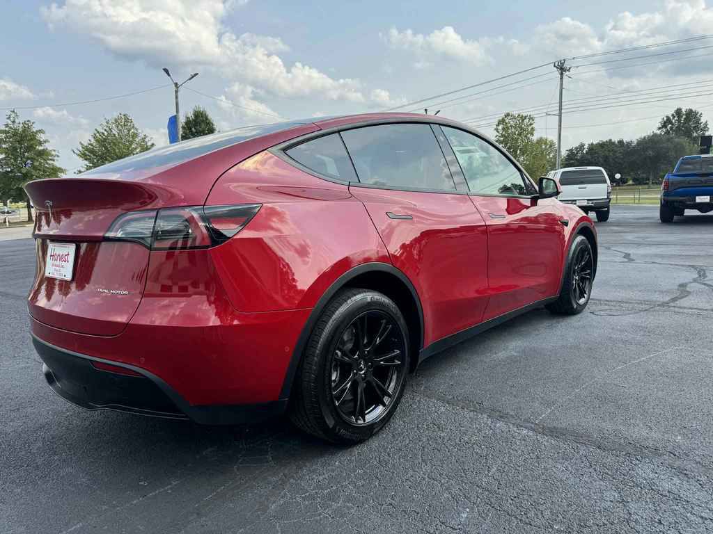 2022 Tesla Model Y Image 5