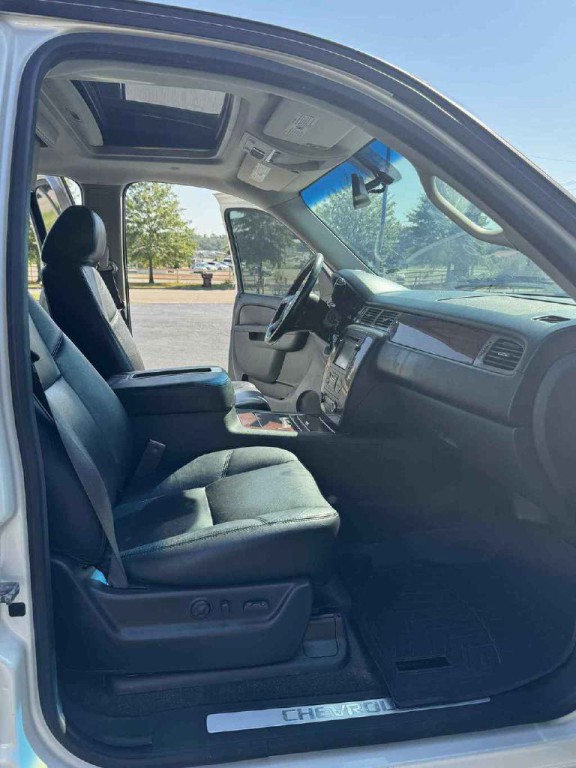 2013 Chevrolet Tahoe Image 4