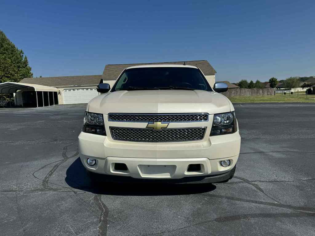 2013 Chevrolet Tahoe Image 9
