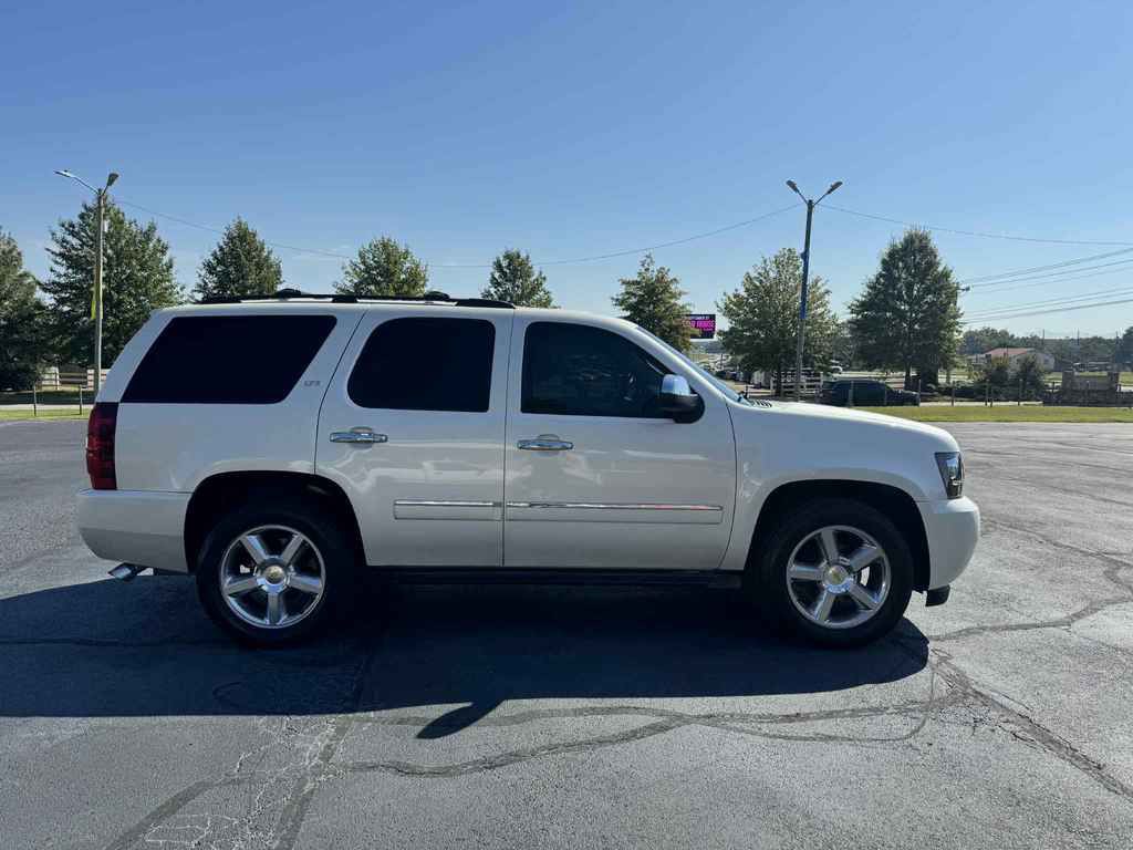 2013 Chevrolet Tahoe Image 10