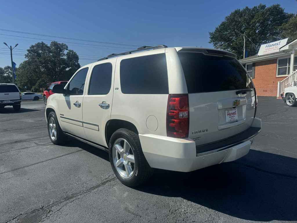 2013 Chevrolet Tahoe Image 14