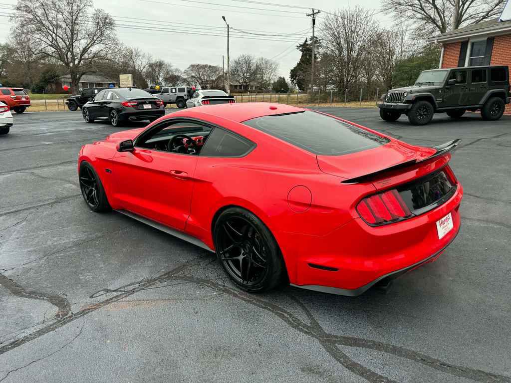2020 Ford Mustang Image 13