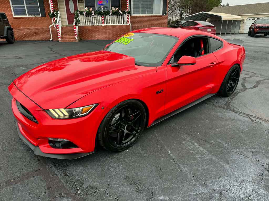 2020 Ford Mustang Image 14