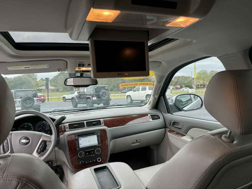 2013 Chevrolet Tahoe Image 3