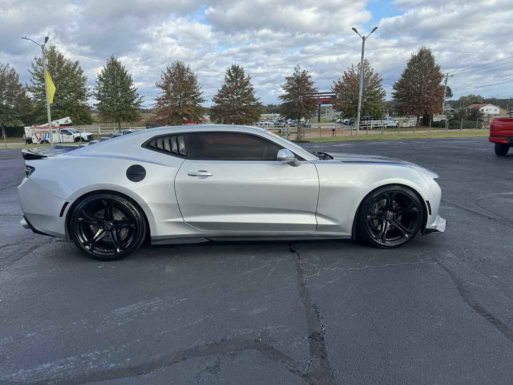 2016 Chevrolet Camaro Image 9