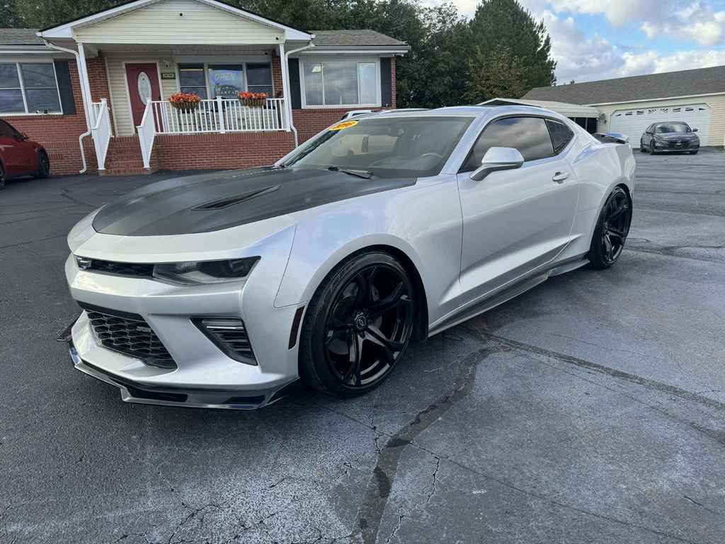 2016 Chevrolet Camaro Image 13
