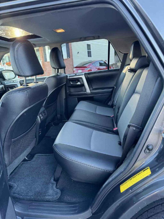 2015 Toyota 4Runner Image 5