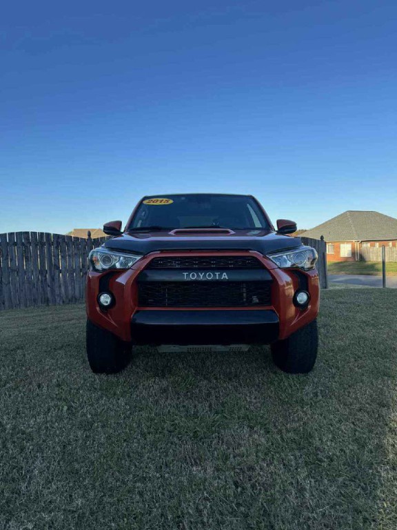 2015 Toyota 4Runner Image 8