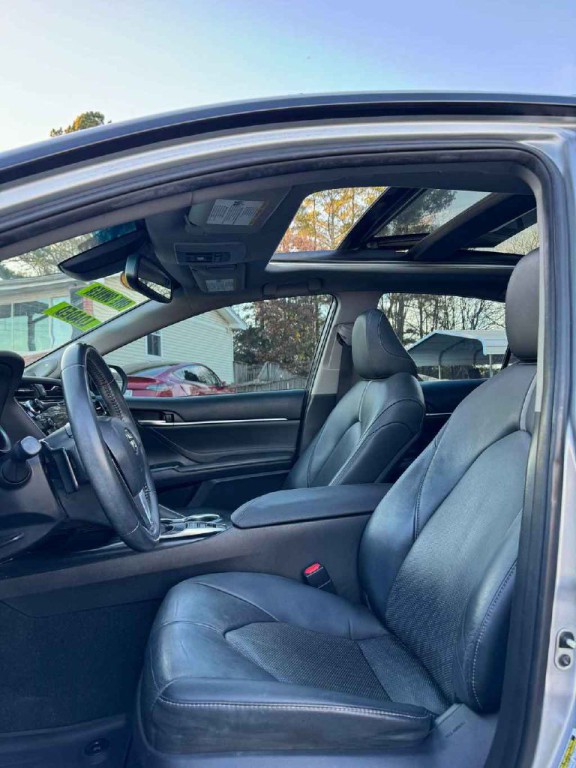 2018 Toyota Camry Image 6